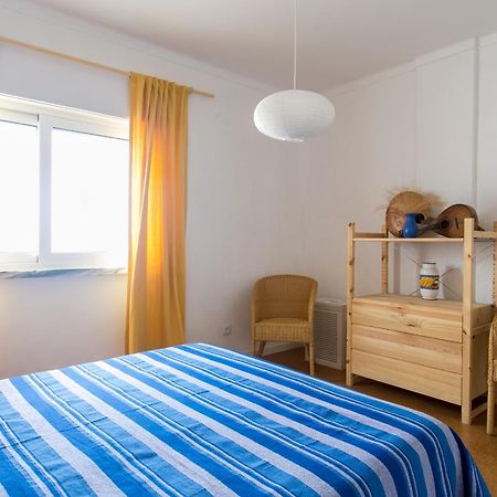 Maresia - Beachfront Peniche Apartment Экстерьер фото