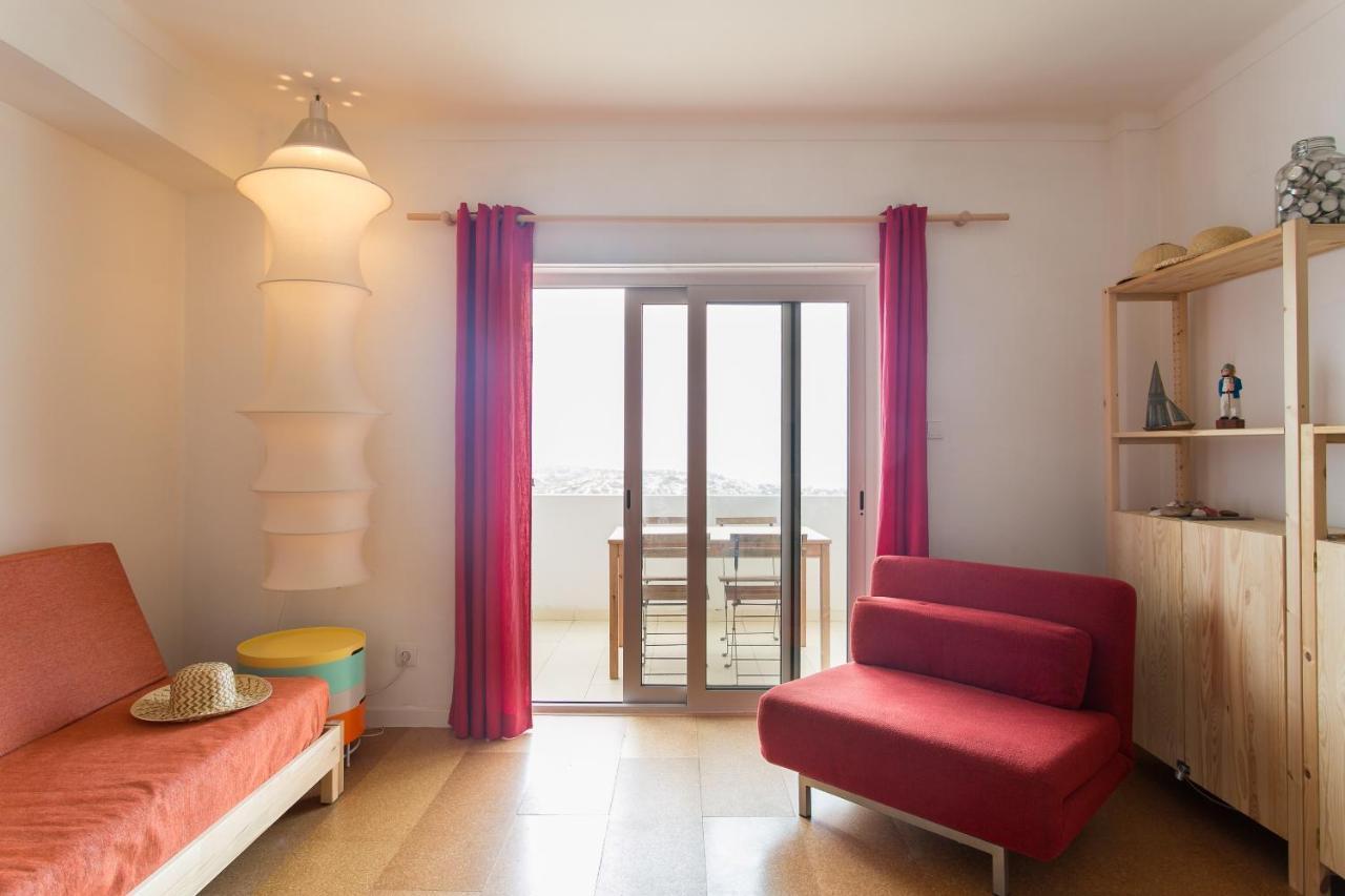 Maresia - Beachfront Peniche Apartment Экстерьер фото
